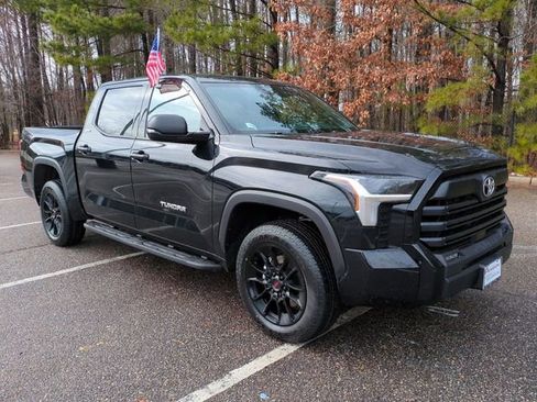 New 2026 Toyota Tundra SR5 image 2