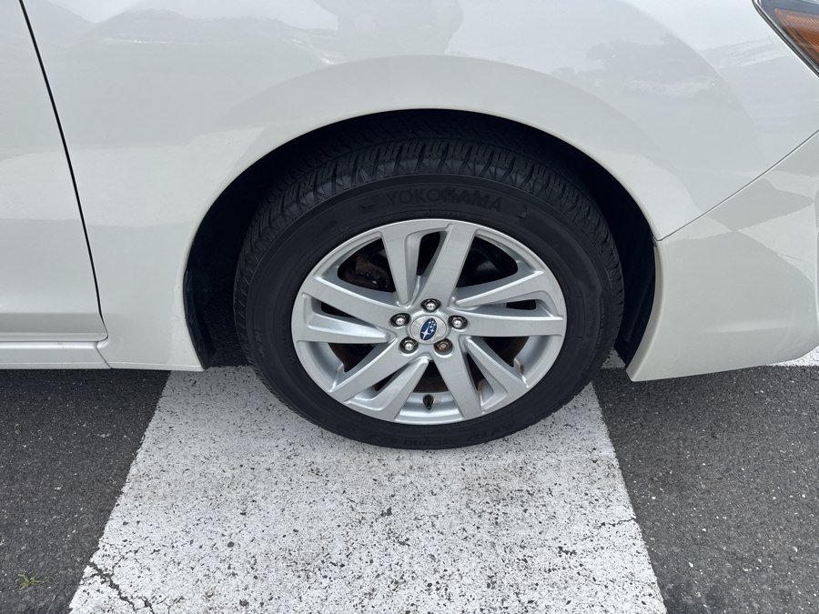 Used 2016 Subaru Impreza 2.0i Premium AWD/4WD image 12