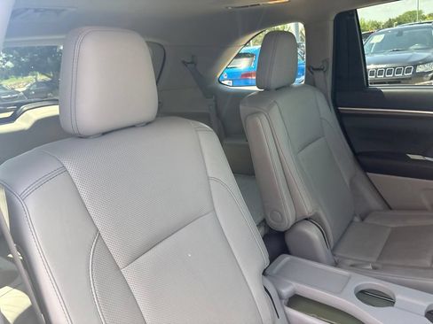 Used 2016 Toyota Highlander Limited Platinum w/ Protection Package #3 AWD/4WD image 35