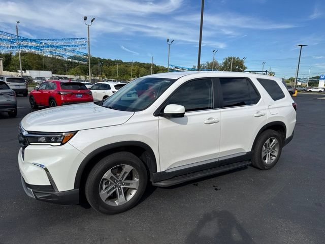 Certified 2024 Honda Pilot EX-L image 1