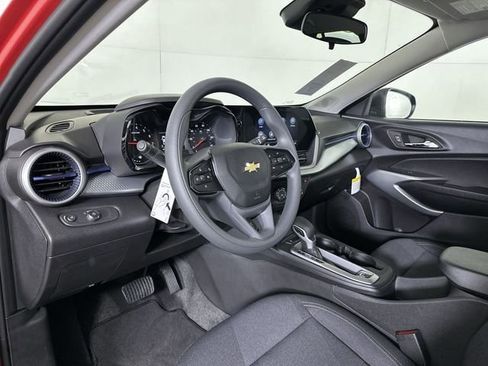 New 2026 Chevrolet Trax LS FWD image 10
