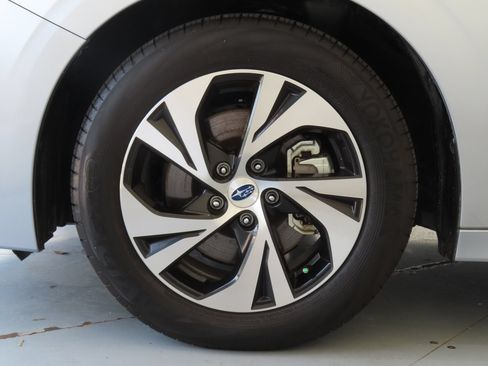 Certified 2025 Subaru Legacy Premium AWD/4WD image 28