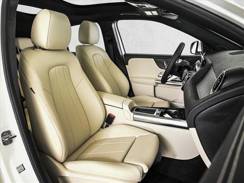 New 2026 Mercedes-Benz GLA 250 4MATIC image 23
