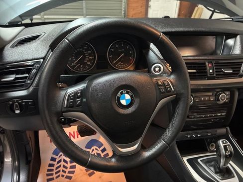 Used 2015 BMW X1 sDrive28i w/ Ultimate Package image 16