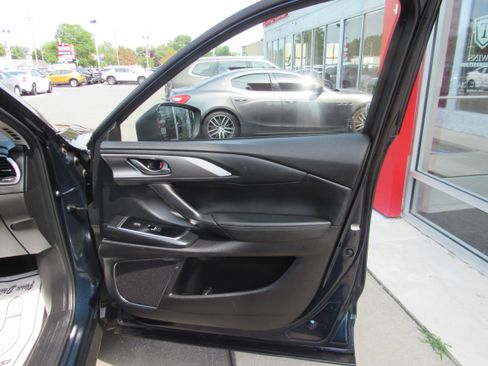 Used 2019 MAZDA CX-9 Touring w/ Touring Premium Package AWD/4WD image 9