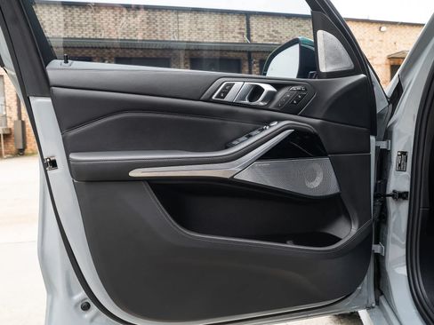 Used 2024 BMW ALPINA XB7 AWD/4WD image 25