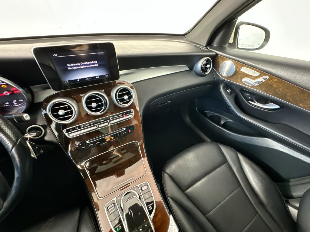 Used 2017 Mercedes-Benz GLC 300 image 11