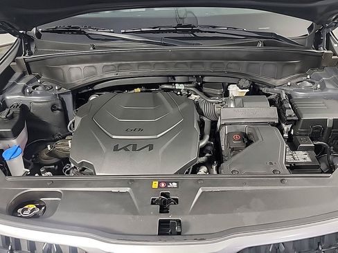 Certified 2024 Kia Telluride EX FWD image 15