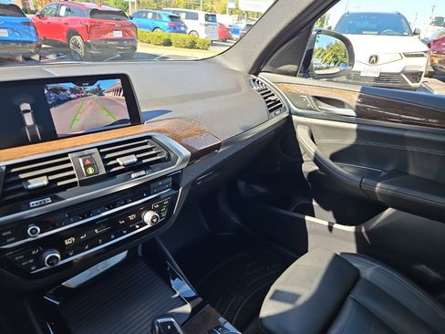 Used 2019 BMW X3 xDrive30i w/ Premium Package image 16