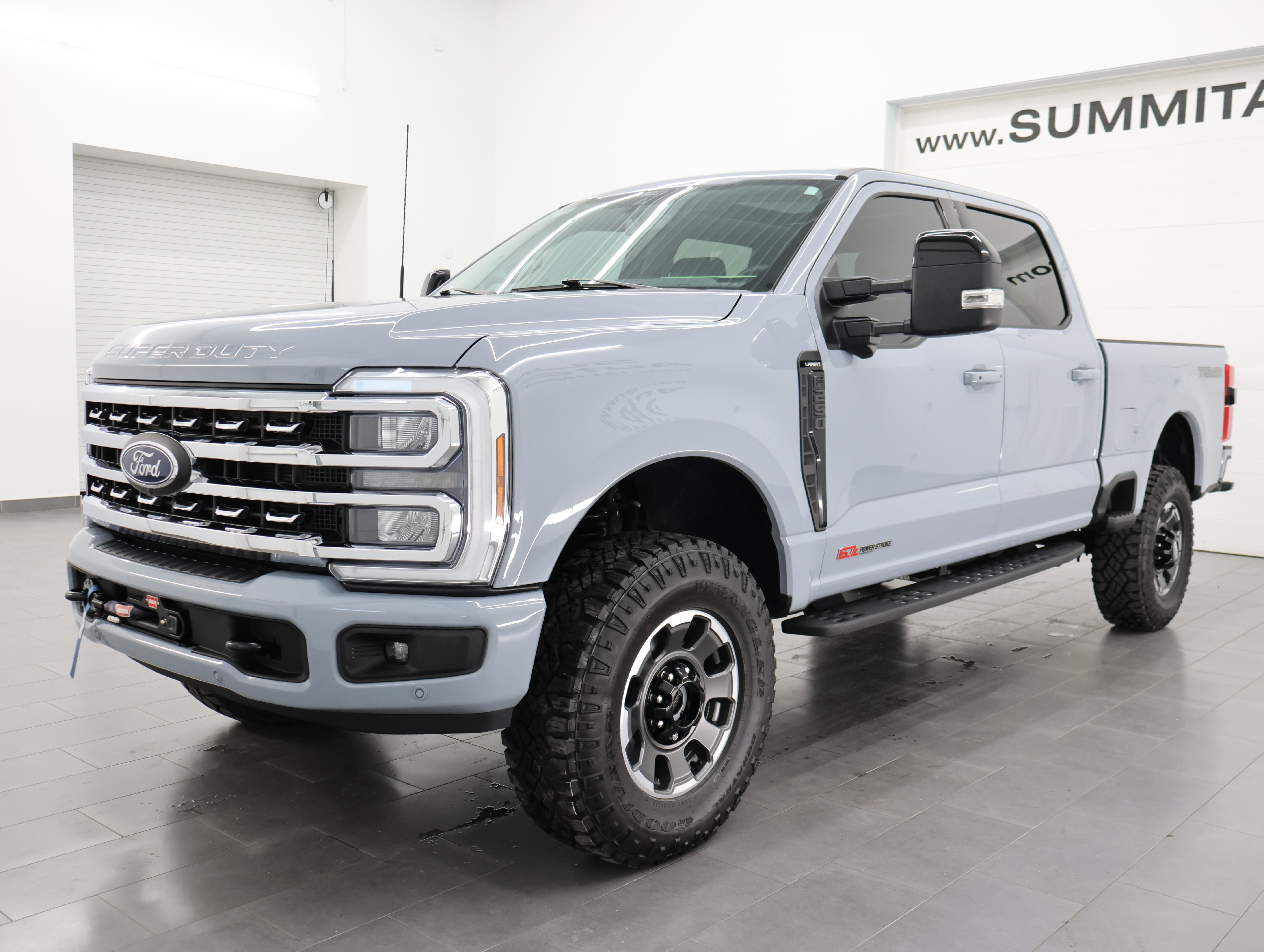 Used 2024 Ford F250 Lariat w/ Lariat Ultimate Package AWD/4WD image 7