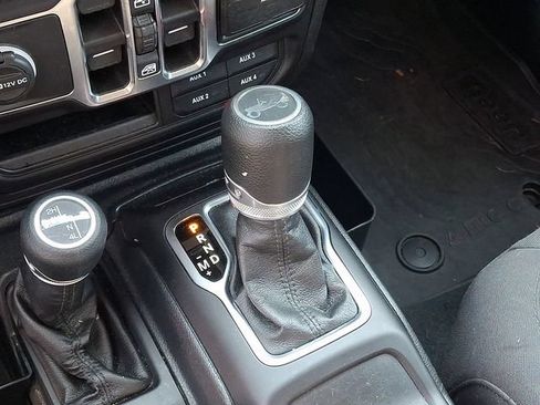 Used 2020 Jeep Wrangler Unlimited Sport AWD/4WD image 14