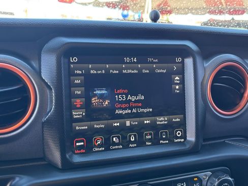 Used 2023 Jeep Gladiator Mojave w/ LED Lighting Group AWD/4WD image 24