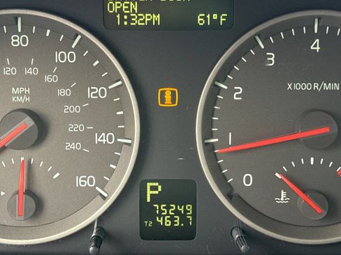 Used 2005 Volvo S40 2.4i image 28