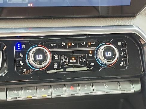 New 2026 GMC Sierra 1500 Denali AWD/4WD image 36