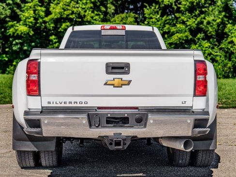 Used 2019 Chevrolet Silverado 3500 LT w/ LT Convenience Package AWD/4WD image 7
