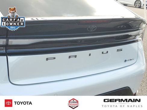 Used 2026 Toyota Prius Plug-In Hybrid w/ Limited Premium Package FWD image 18