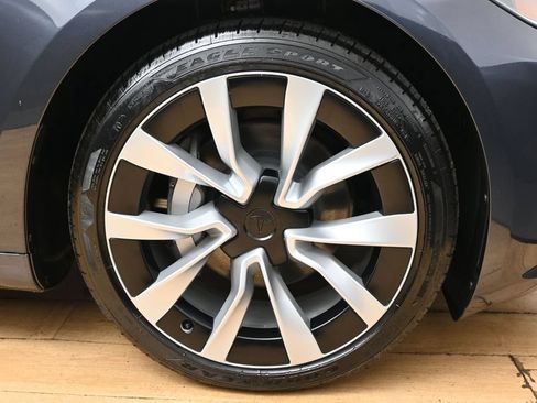 Used 2026 Tesla Model 3 RWD image 12