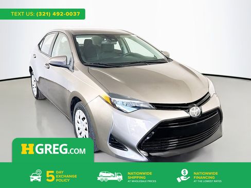 Used 2018 Toyota Corolla LE FWD image 1