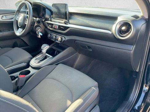 Used 2023 Kia Forte LXS image 22