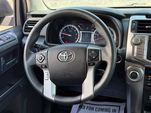 Used 2018 Toyota 4Runner Limited AWD/4WD image 17
