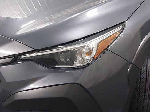 Used 2024 Subaru Crosstrek 2.0i Premium image 31