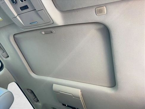 Used 2017 GMC Yukon Denali w/ Open Road Package image 16