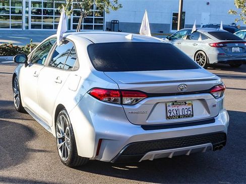 Used 2021 Toyota Corolla SE w/ Carpet Mat Package (TMS) image 7