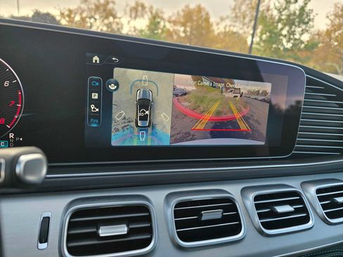 Certified 2025 Mercedes-Benz GLE 350 4MATIC image 31