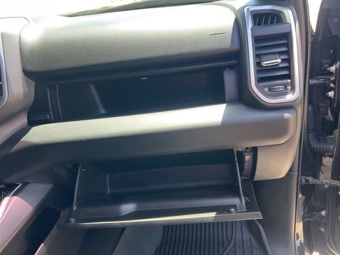 Used 2019 RAM 1500 Big Horn RWD image 25