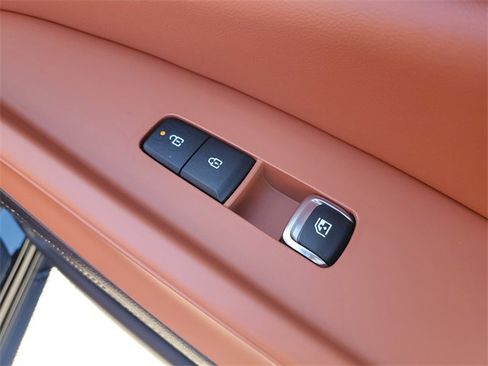 New 2026 Kia Carnival EX image 11