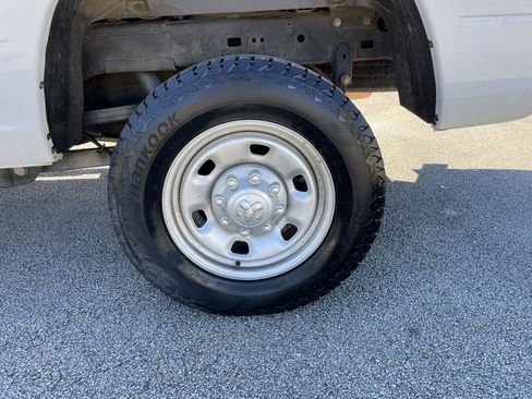 Used 2018 RAM 2500 Tradesman image 45