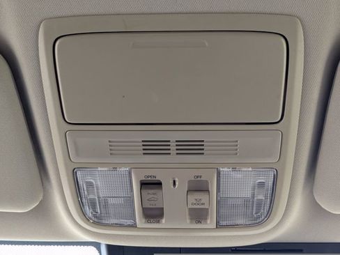 Used 2018 Honda CR-V EX image 24