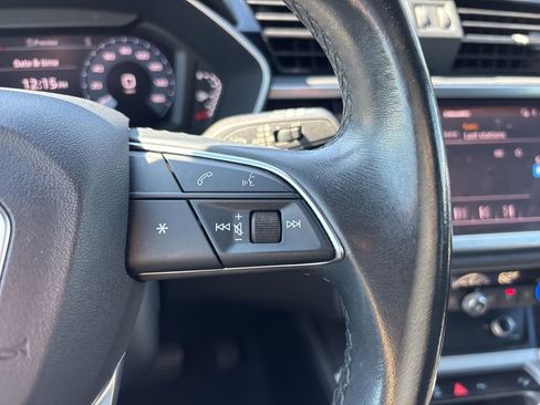 Used 2022 Audi Q3 2.0T Premium w/ Convenience Package image 17