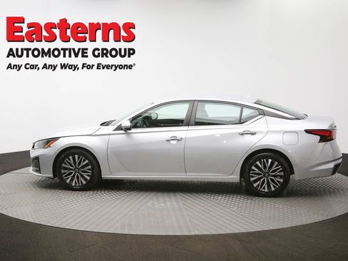 Used 2023 Nissan Altima 2.5 SV image 60