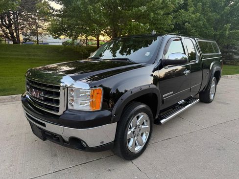 Used 2013 GMC Sierra 1500 SLT AWD/4WD image 4