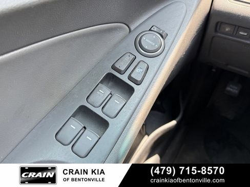 Used 2012 Hyundai Sonata SE FWD image 10