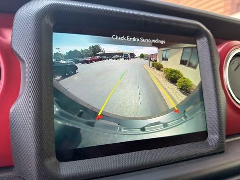 Certified 2022 Jeep Wrangler Unlimited Rubicon w/ Steel Bumper Group AWD/4WD image 29