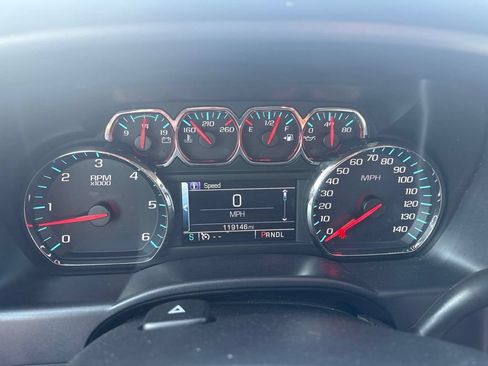 Used 2017 GMC Sierra 1500 SLE w/ SLE Value Package AWD/4WD image 15