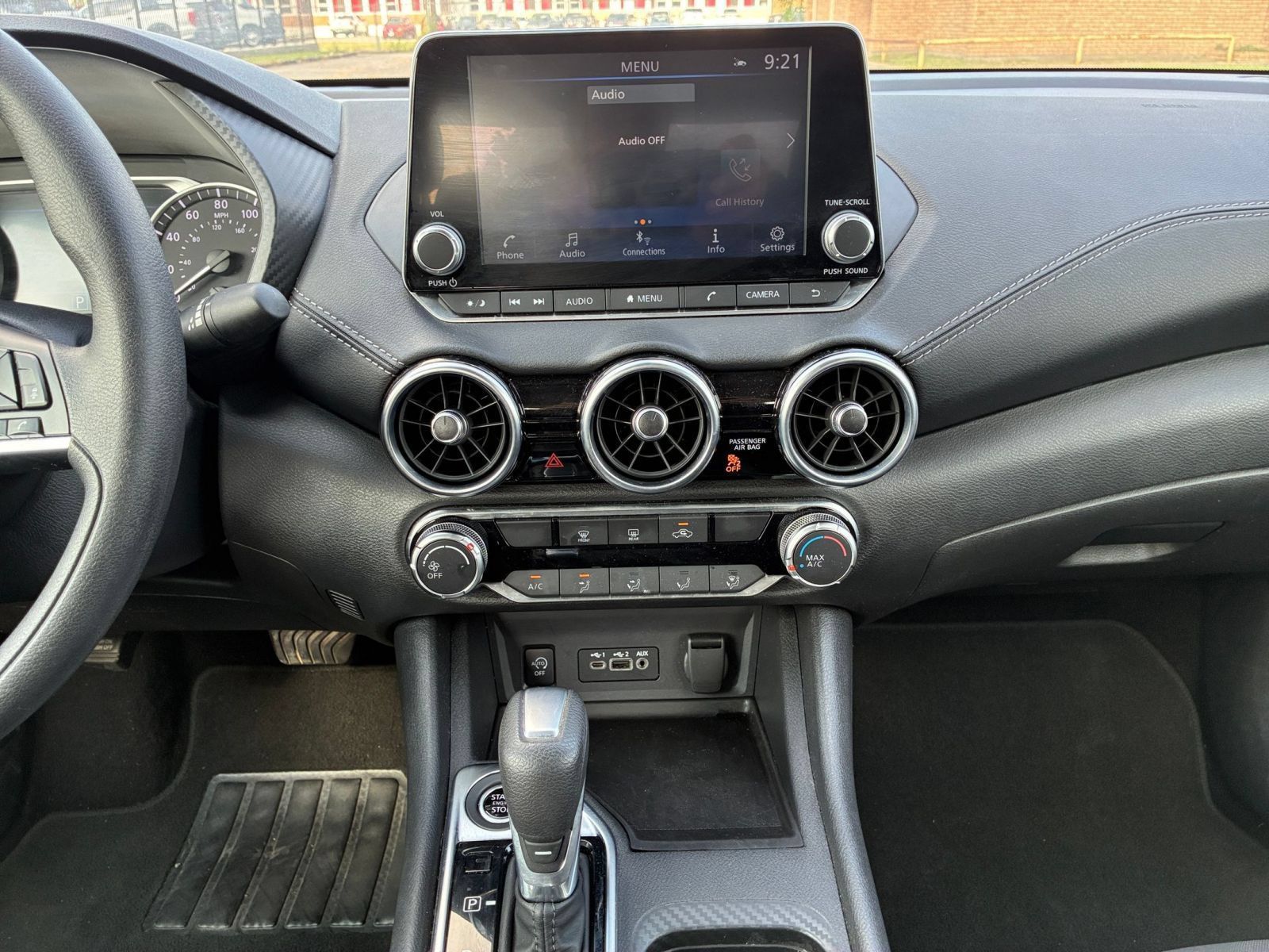 Used 2025 Nissan Sentra SV FWD image 16