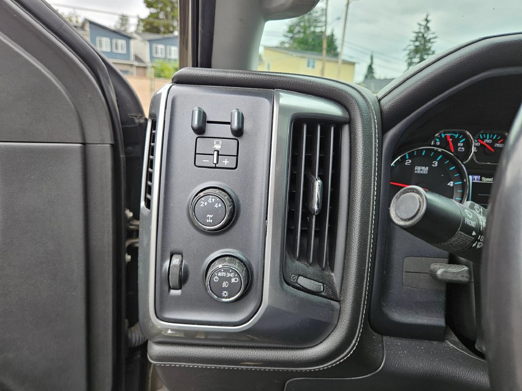 Used 2015 Chevrolet Silverado 3500 LTZ w/ Duramax Plus Package AWD/4WD image 9