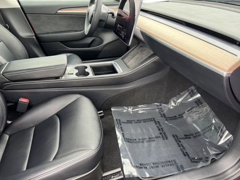 Used 2023 Tesla Model 3 Performance image 24