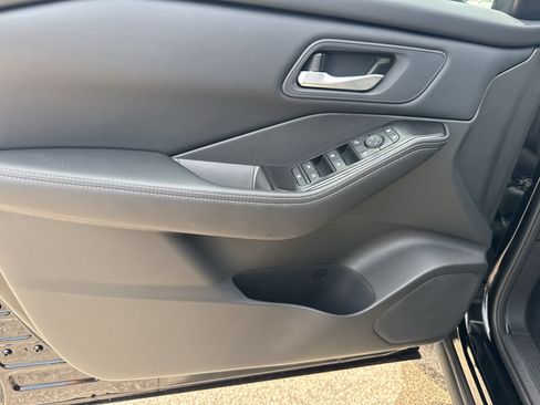 New 2026 Nissan Rogue SV AWD/4WD image 13