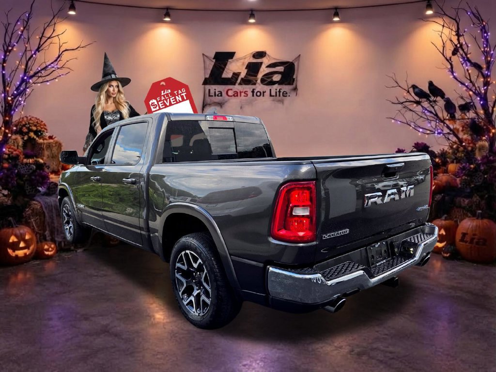 Used 2026 RAM 1500 Laramie AWD/4WD image 6