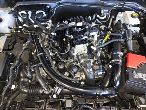 Used 2023 Ford Bronco Black Diamond AWD/4WD image 7