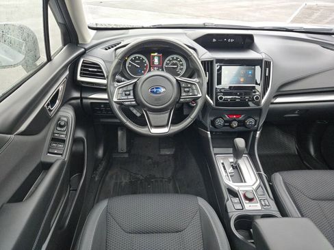 Certified 2023 Subaru Forester Premium image 18