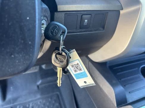 Used 2014 Toyota Tundra SR5 image 23