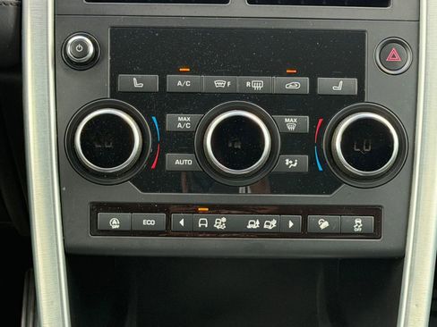 Used 2019 Land Rover Discovery Sport HSE AWD/4WD image 18