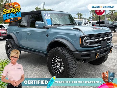 Used 2022 Ford Bronco Outer Banks w/ Sasquatch Package AWD/4WD image 9