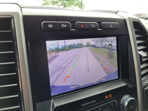 Used 2020 Ford F350 Lariat w/ Lariat Ultimate Package image 16