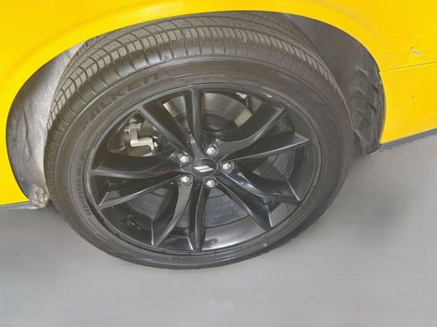 Used 2018 Dodge Challenger SXT w/ Blacktop Package RWD image 29